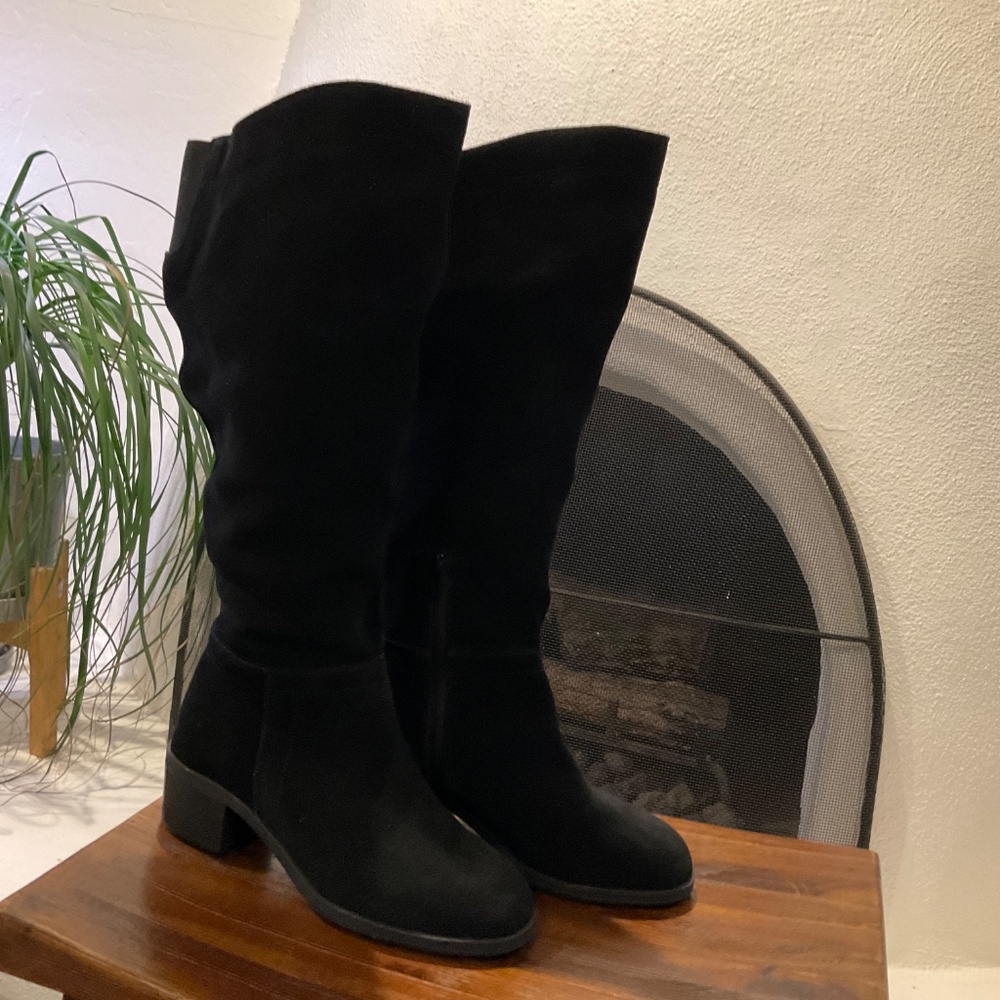 Blondo Tatian Wide Calf Slouchy Wider Suede Black size 7.5 - Picture 3 of 9